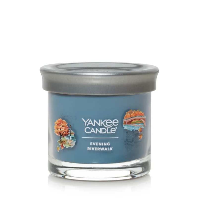 Yankee Candle Signature Small Tumbler Candle – Evening Riverwalk
