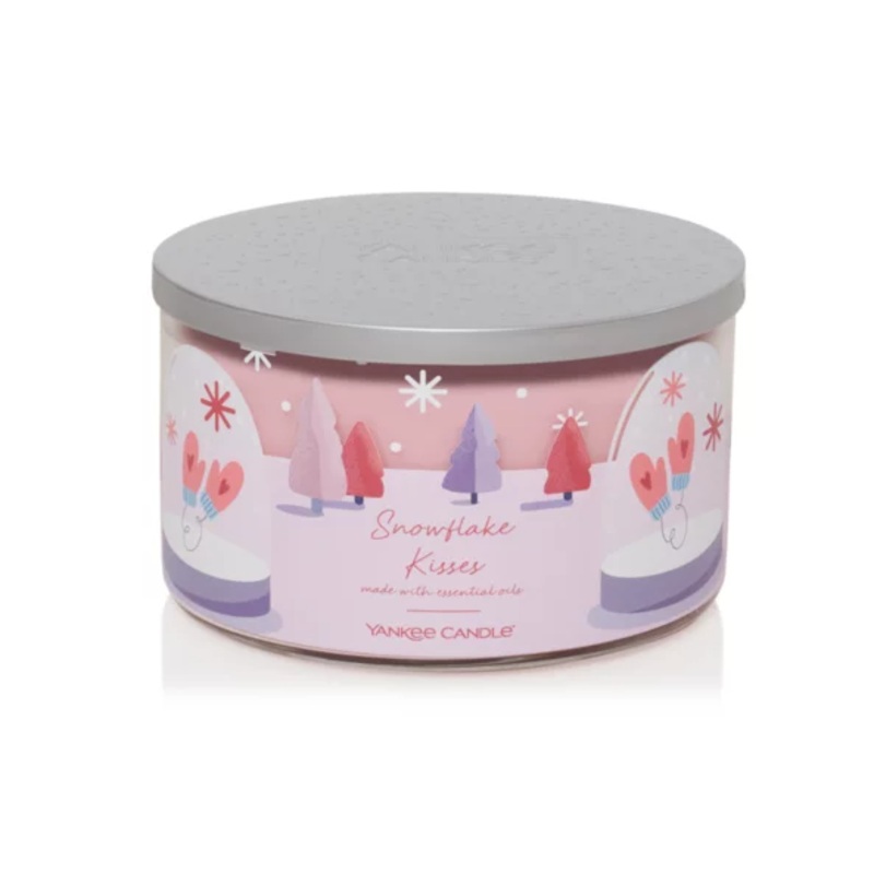 Yankee Candle Snowflake Kisses 3-Wick Tumbler Candle