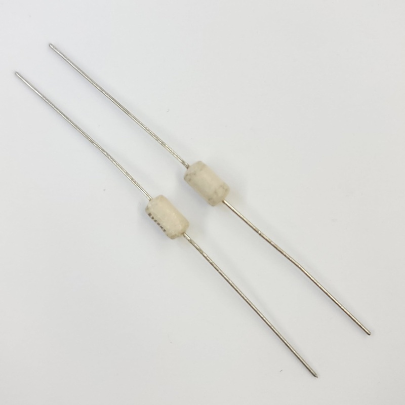 Lot of 2 Ohmite 4339 (93J2R4) 2.4 Ohm 3-1/4 Watt Wirewound Power Resistors 3.25W