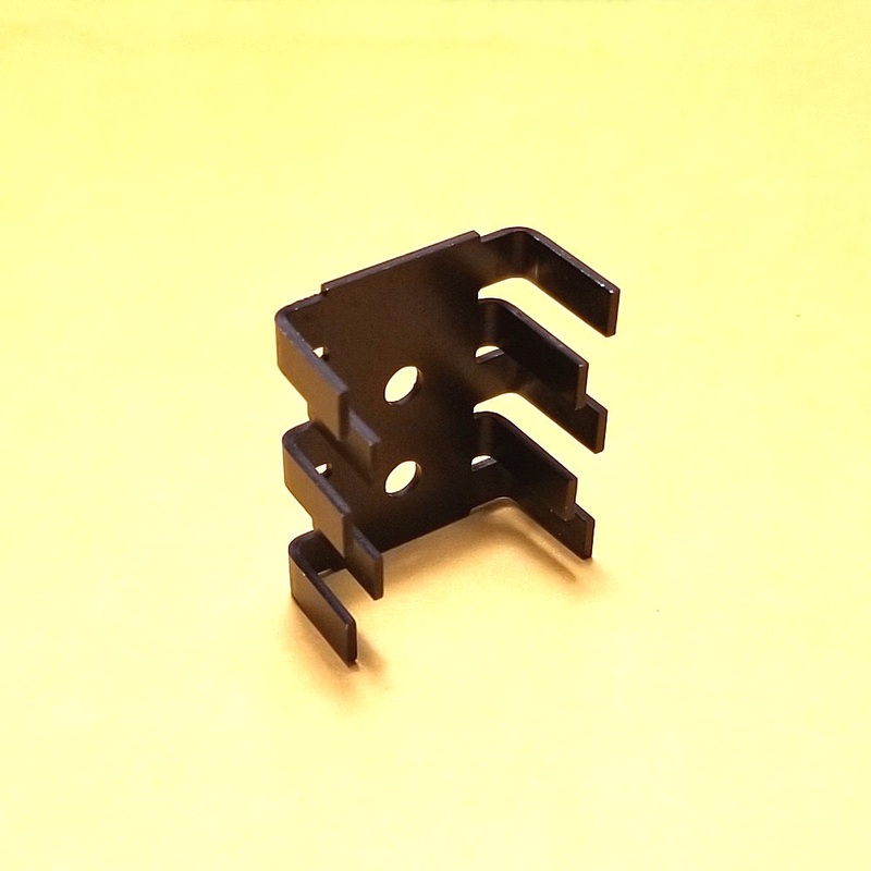 HS-402, Staggered Fin Heat Sink for TO126, TO127, TO202, TO220 Transistors