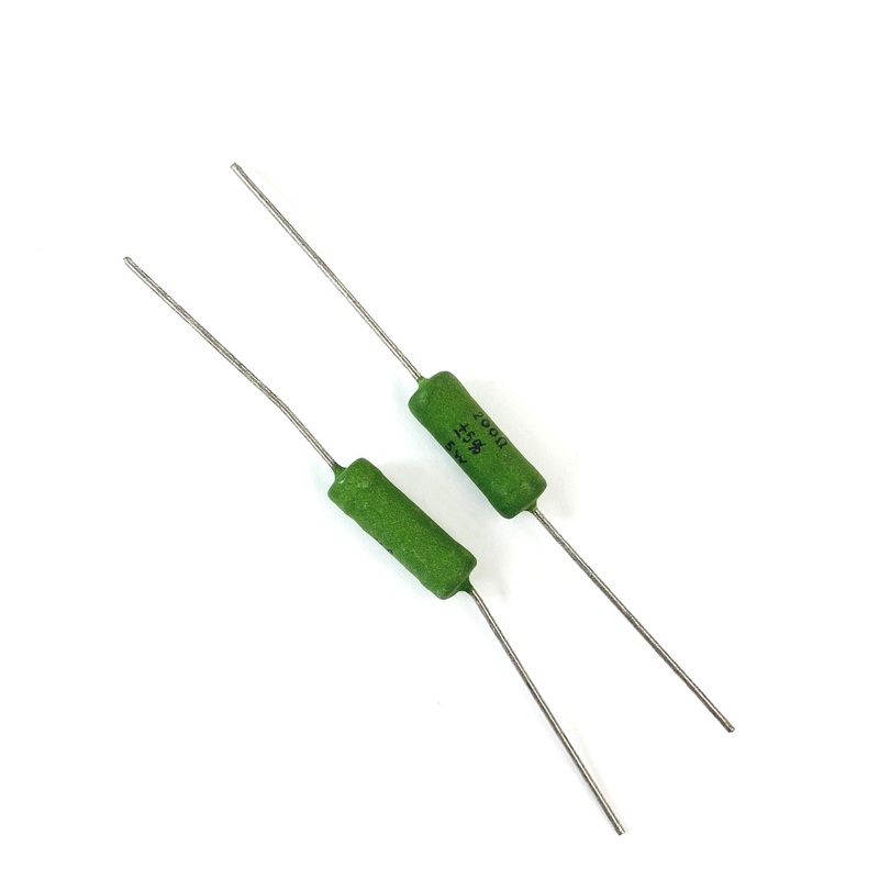 Lot of 2, Sprague 243E2015 200 Ohm 5 Watt Wirewound Power Resistors 5W