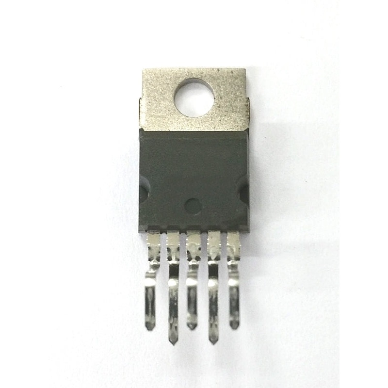 TDA2030, ST Micro 14W @ 4 Ohm Audio Power Amplifier IC ~ 5 Pin TO-220