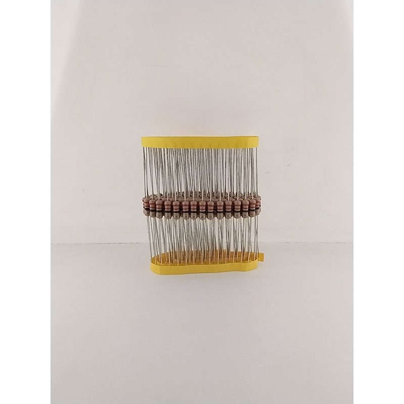 22 Ohm, 1 Watt, 5% Flame Retardant Resistors ~ 100 Pack